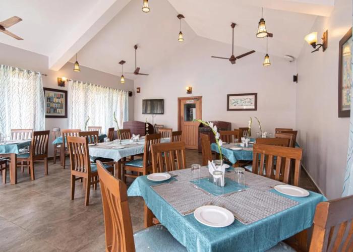 The Grand Leoney Resort