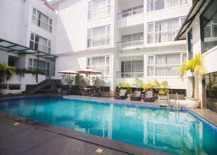 Okean De Goa Hotel