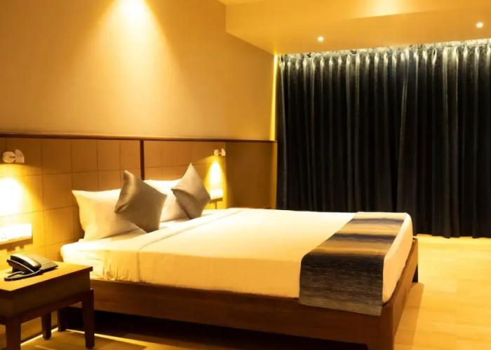 Cosmique Clarks Inn Suites , Goa