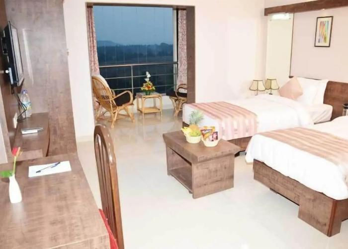 Boshan Hotels