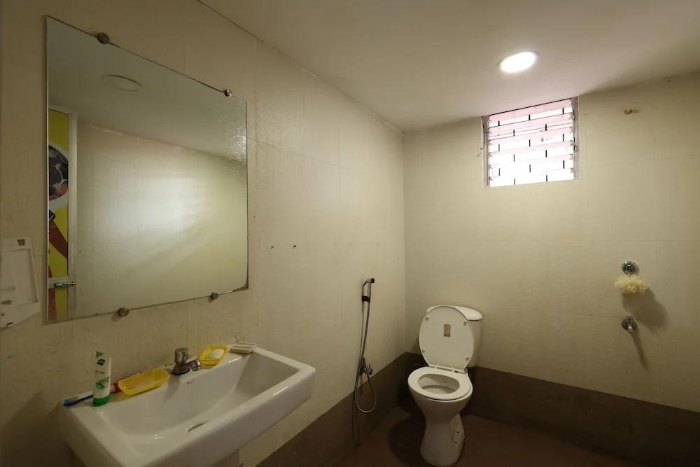 фото Wee care hostel and dormitory