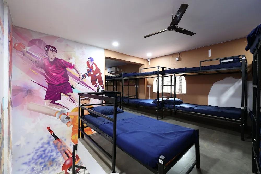 фото Wee care hostel and dormitory