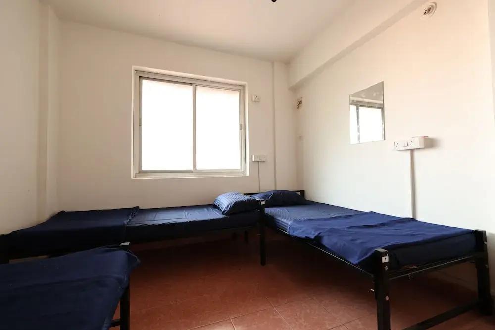 фото Wee care hostel and dormitory