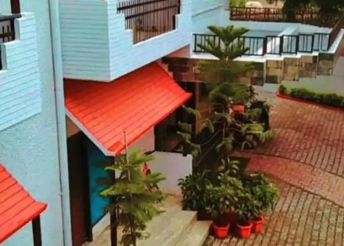 Hotel Moksha (Previously Raj Deep)