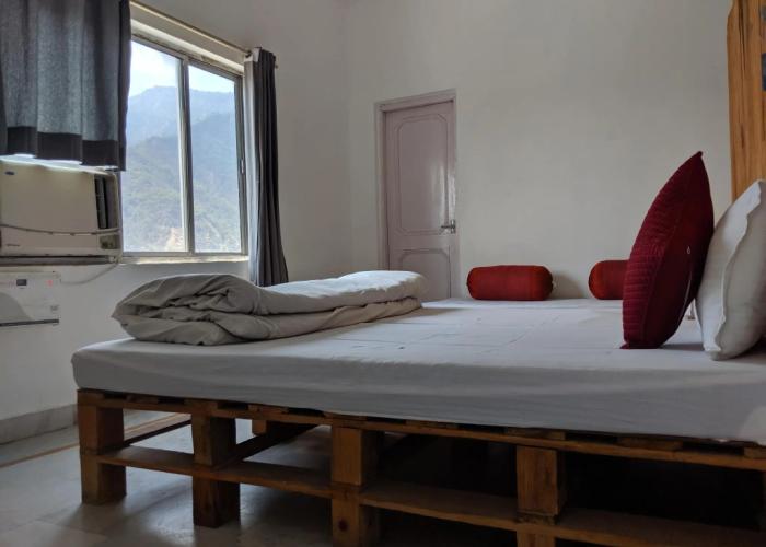 Bunk Stay Rishikesh - Hostel