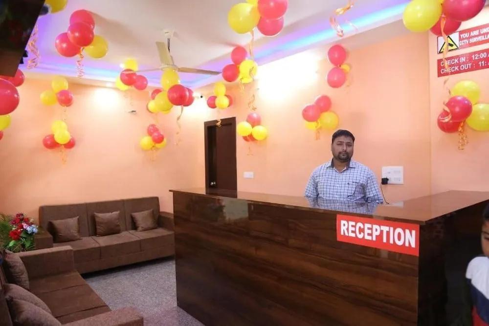 фото Hotel Yog Tapovan
