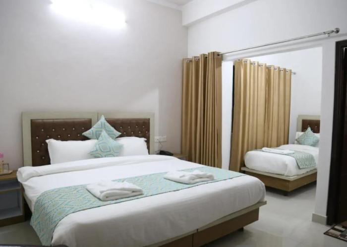 Hotel Yog Tapovan