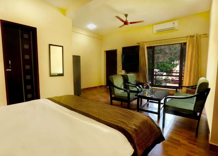 Kunwar Residency