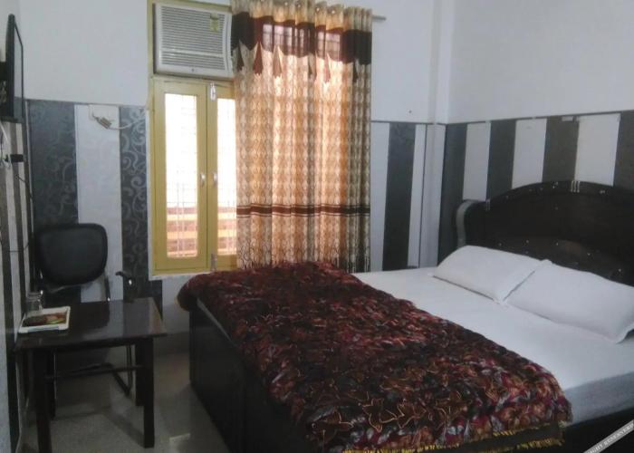Hotel Leisure Palace