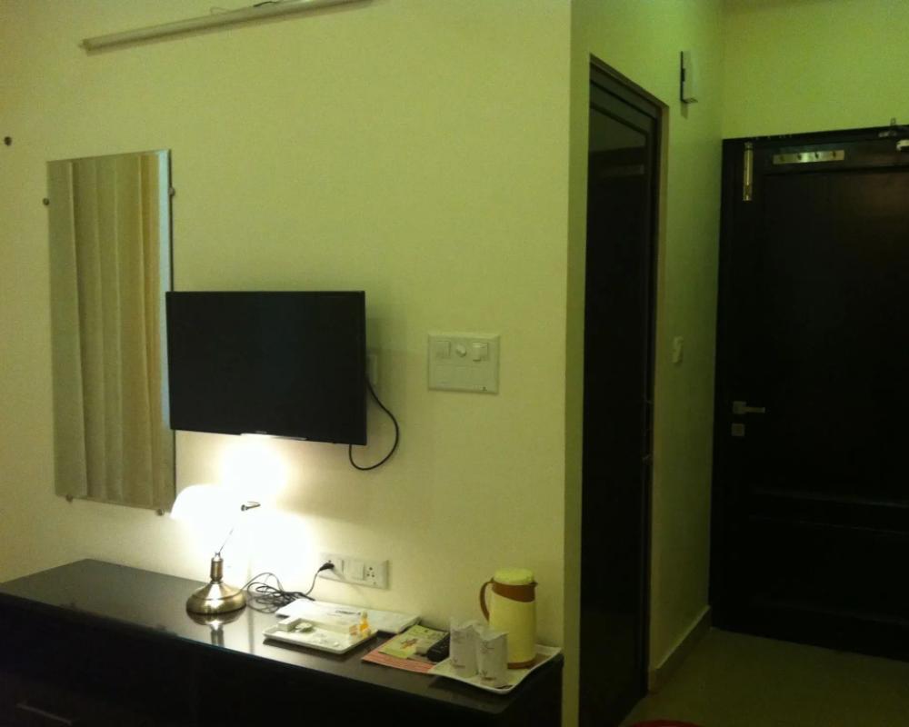 фото Hotel Yog Vashishth