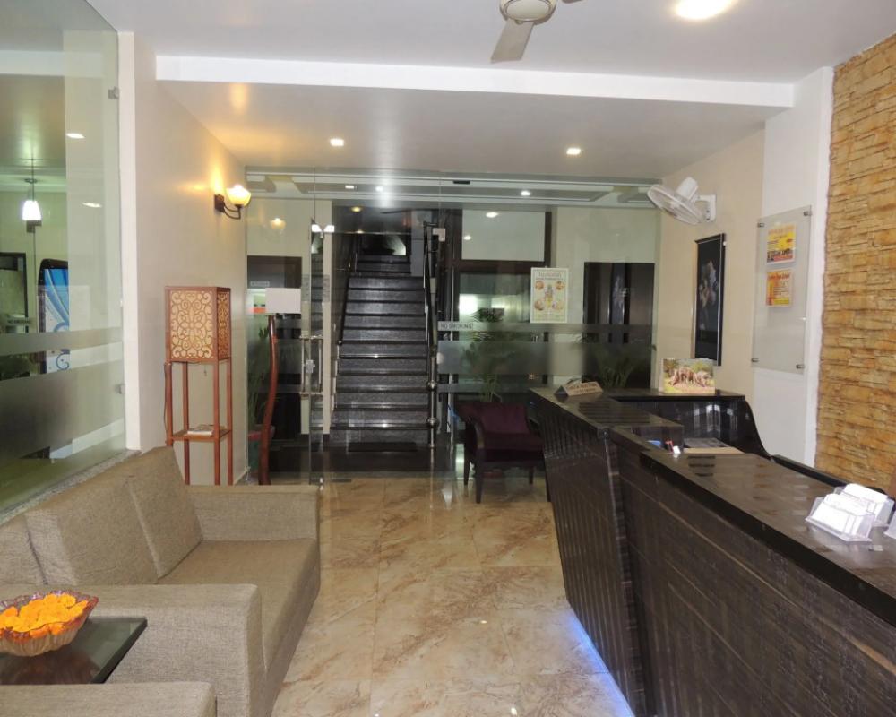 фото Hotel Yog Vashishth