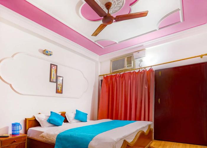 Raj Resort