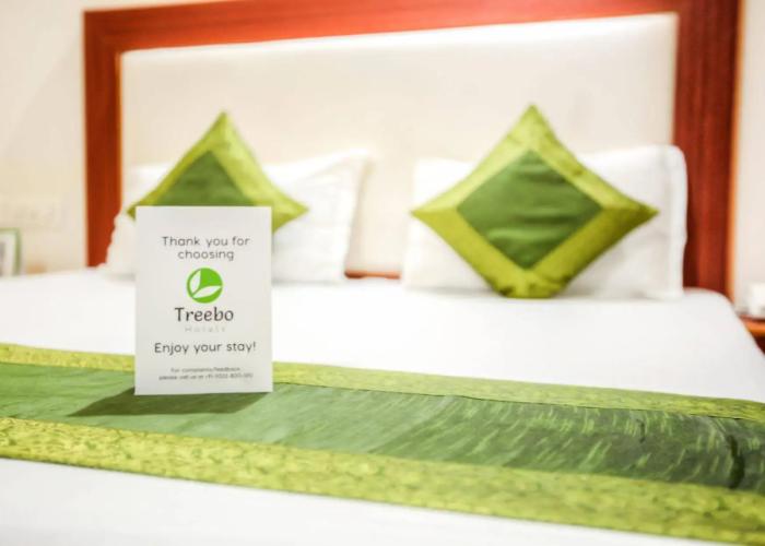 The Lily Hotel