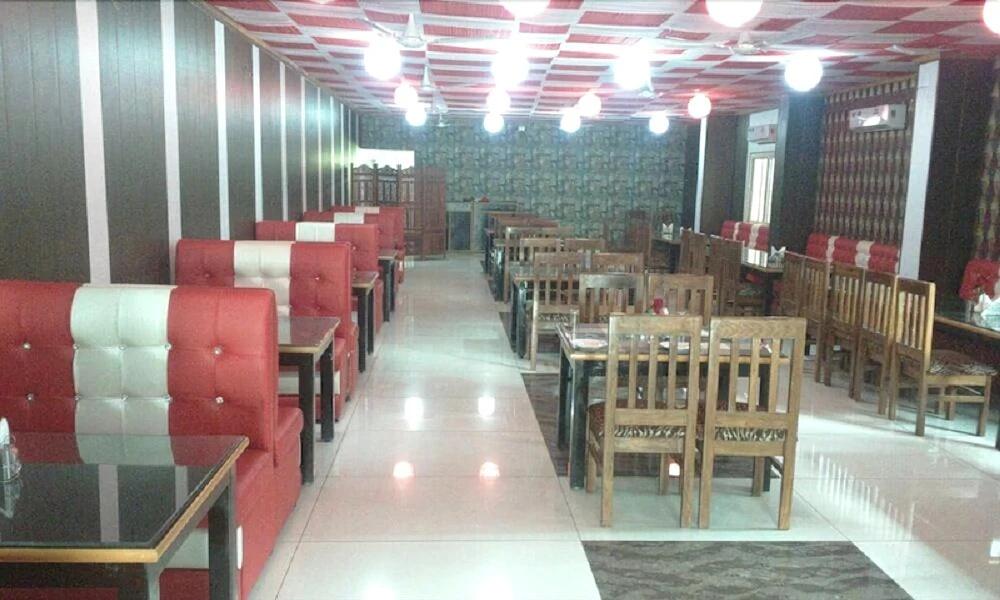 фото Hotel Trihari
