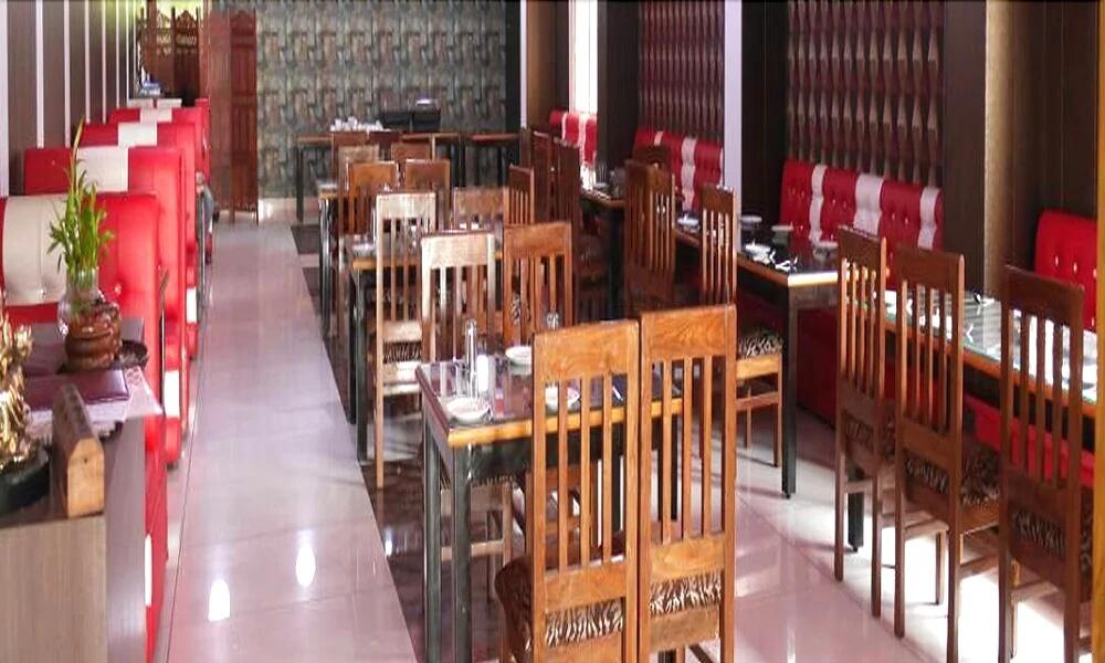 фото Hotel Trihari