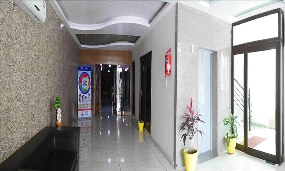фото Hotel Trihari