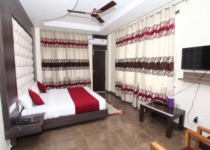 Hotel Trihari