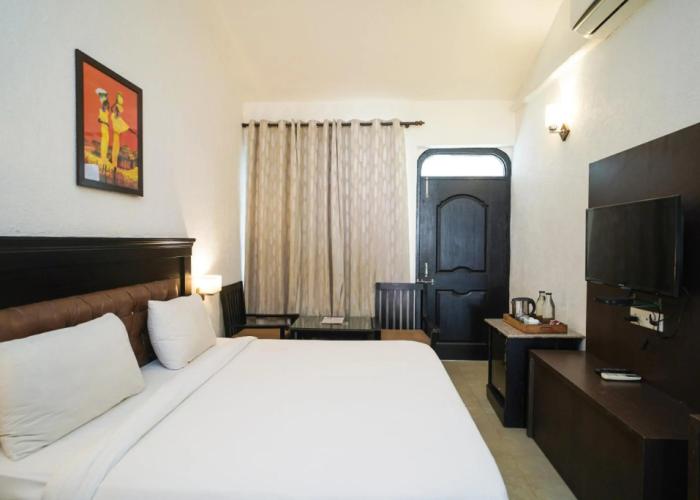 Hotel Ishan A Riverside Retreat