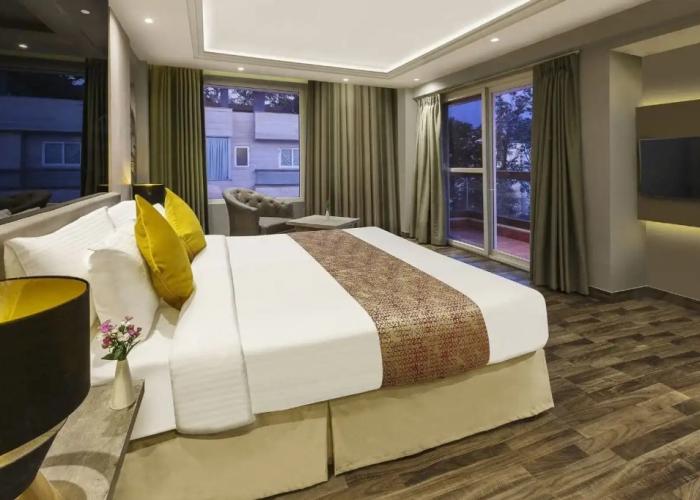 Sterling Palm Bliss - Rishikesh