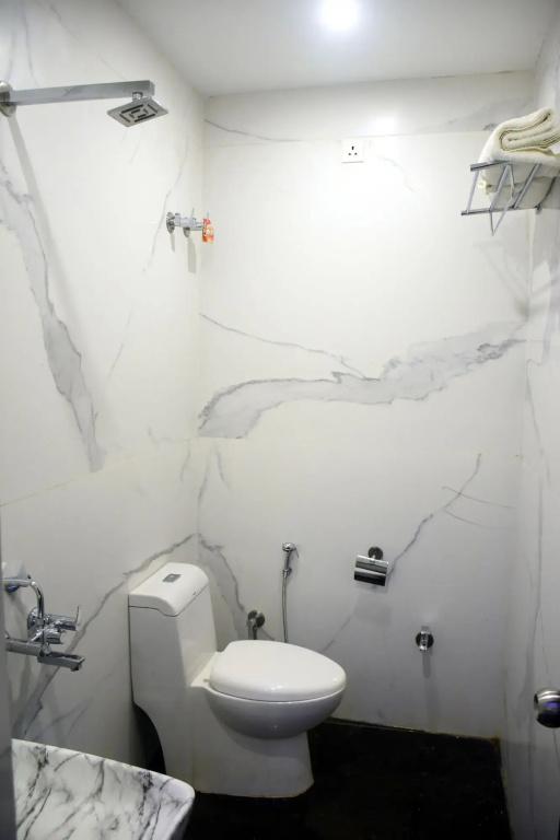 фото Hotel Gharonda