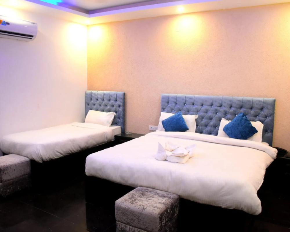 фото Hotel Gharonda