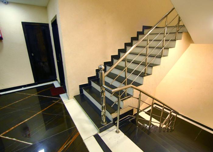 Hotel Gharonda