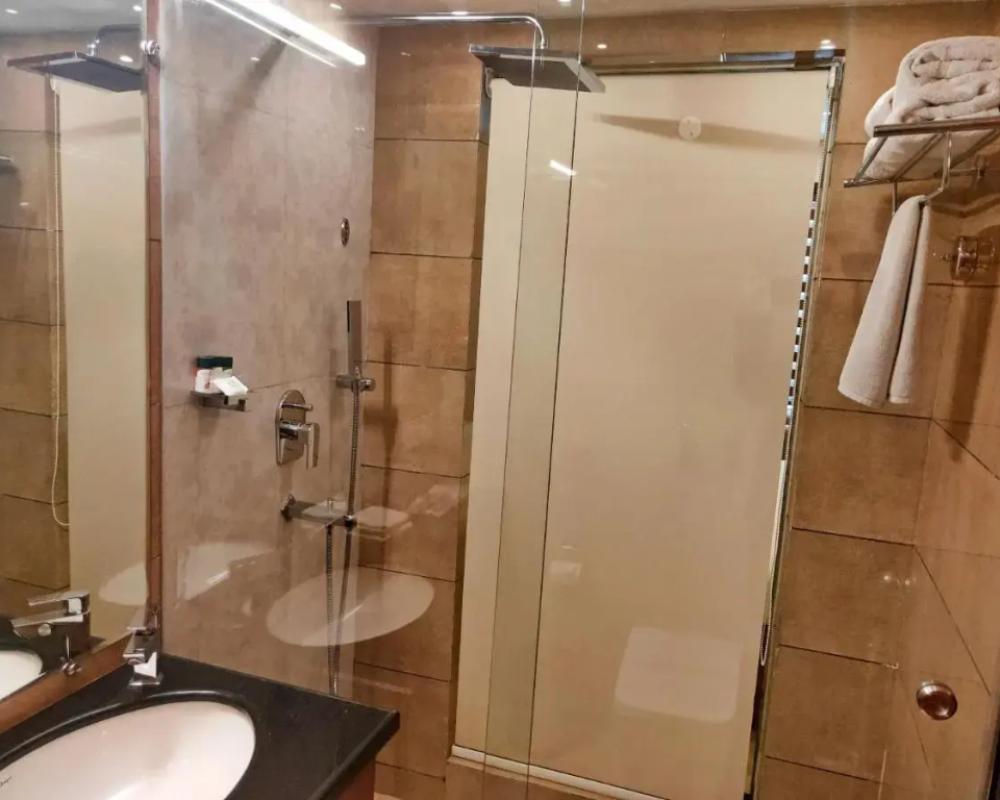 фото Holy River Hotel
