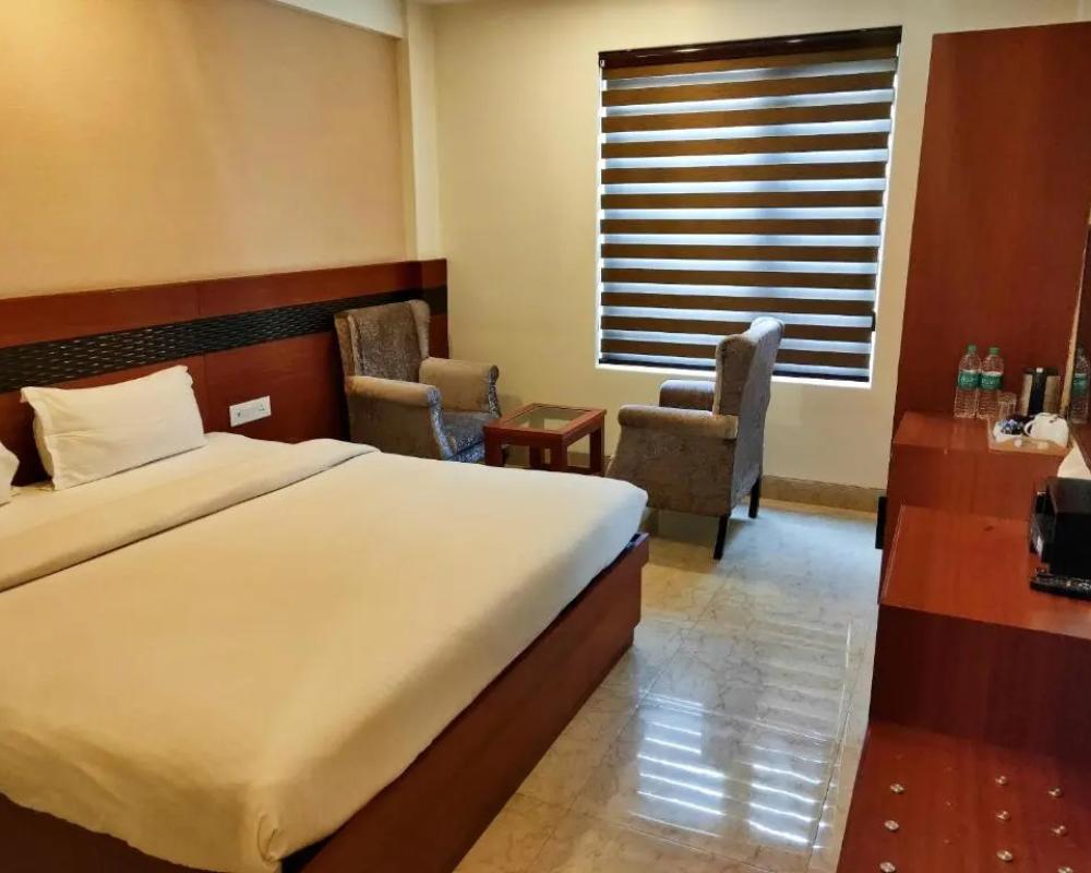 фото Holy River Hotel