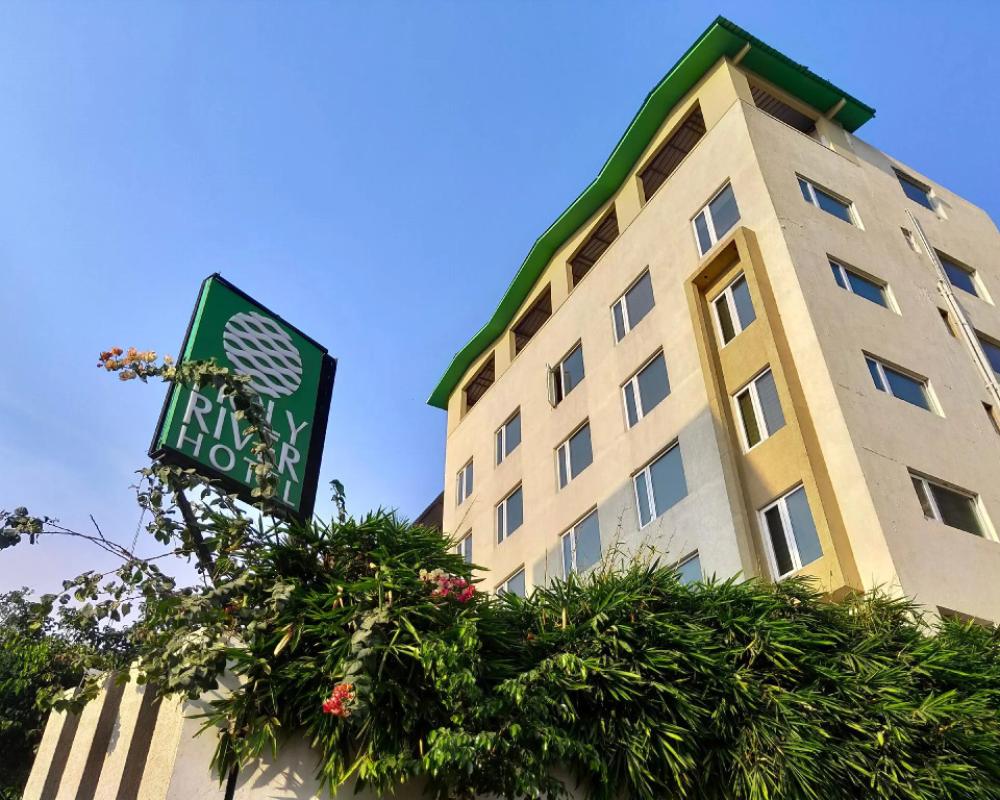 фото Holy River Hotel