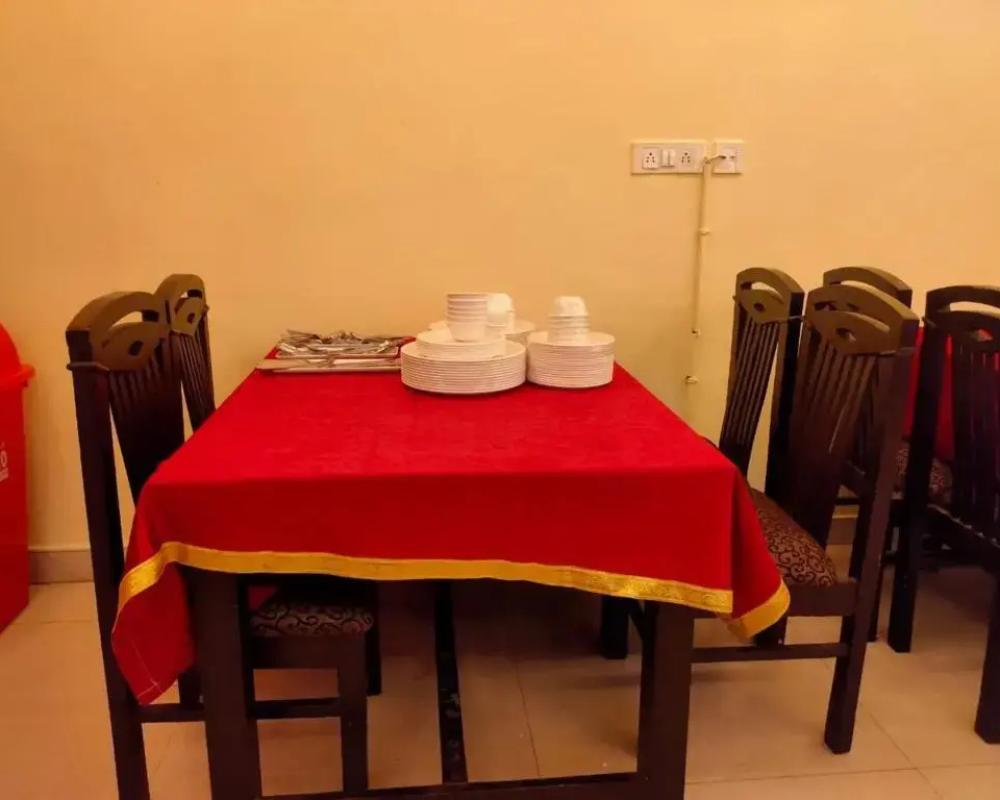 фото Hotel Devbhoomi Inn