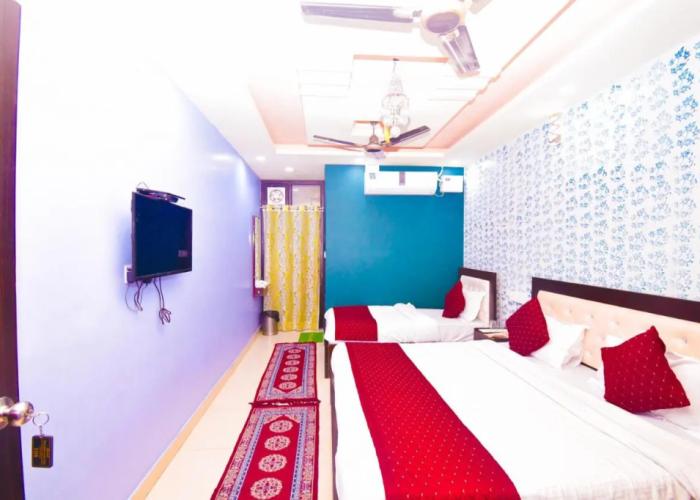 Hotel Devbhoomi Inn