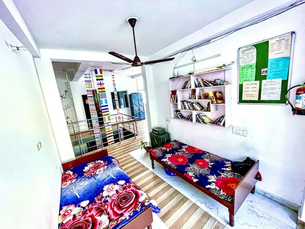 фото Skyard Hostel