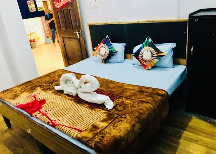 Skyard Hostel