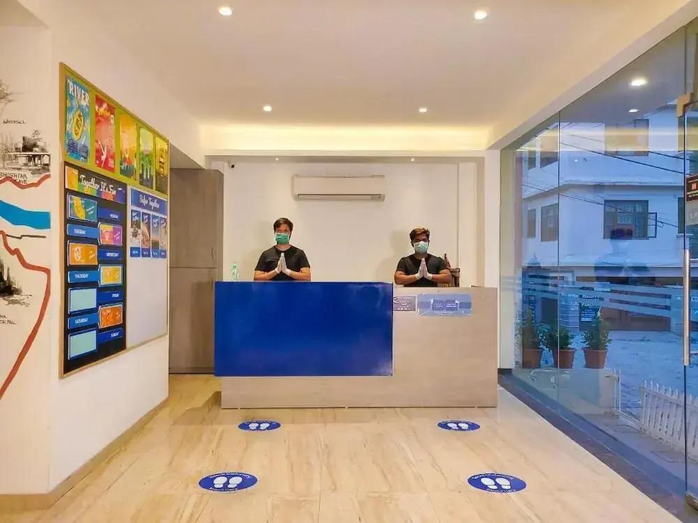 фото The Blue Jay Hostel | Dorms & Rooms