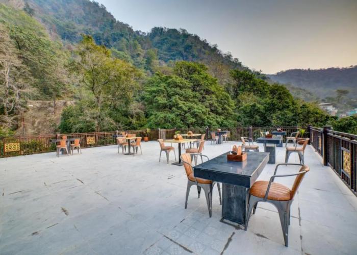 The Hideaway Bedzzz Rishikesh by Leisure Hotels