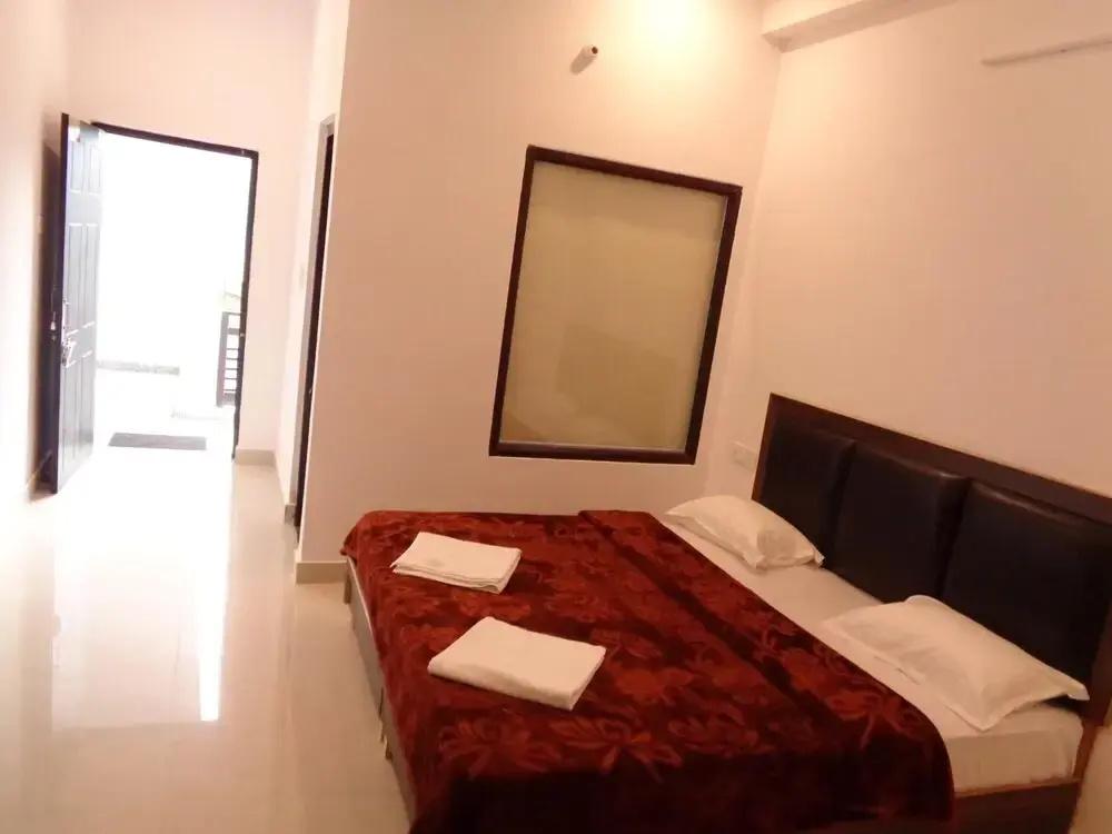 фото Hotel Tapovan Cottage