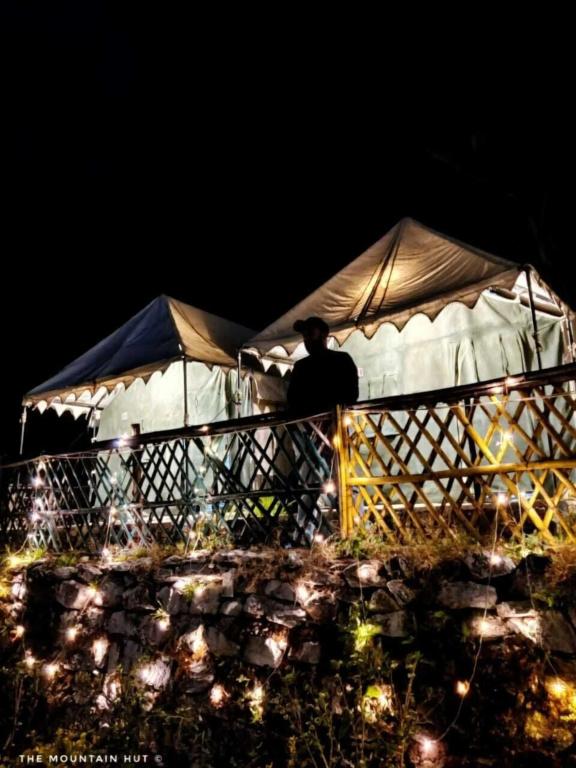 фото Hotel Hilli Stay Tapovan By Riversun Hotels