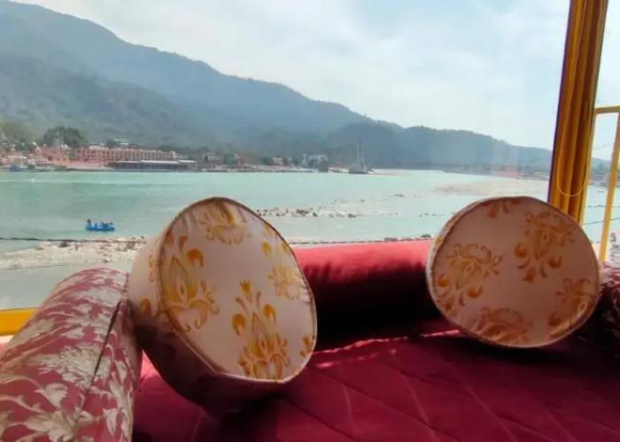 The Neeraj Ganga Heritage Palace