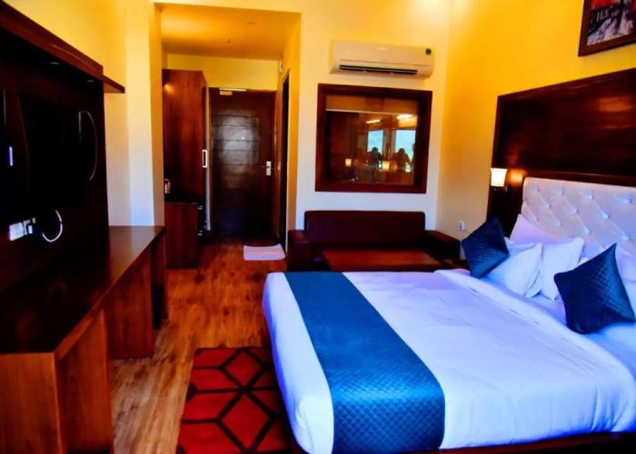 Hotel Divine Lakshmi Ganga