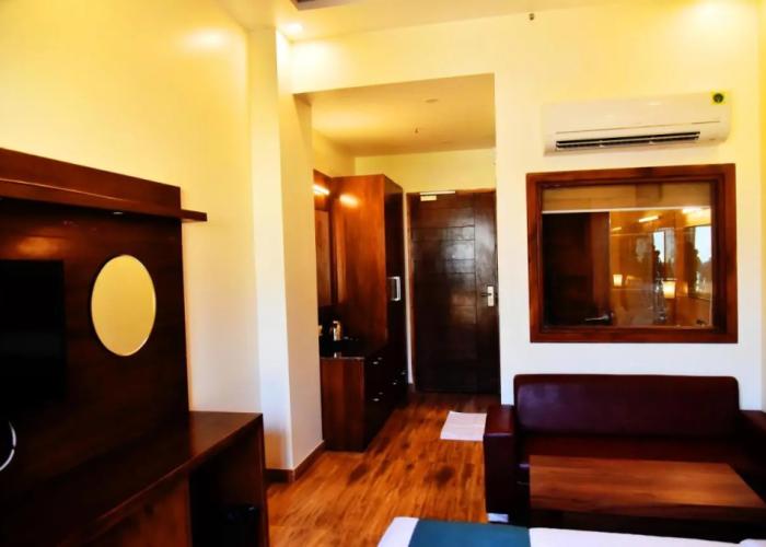 Hotel Divine Lakshmi Ganga