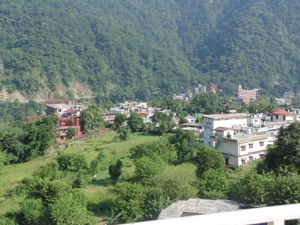фото Hotel Vedas Tapovan