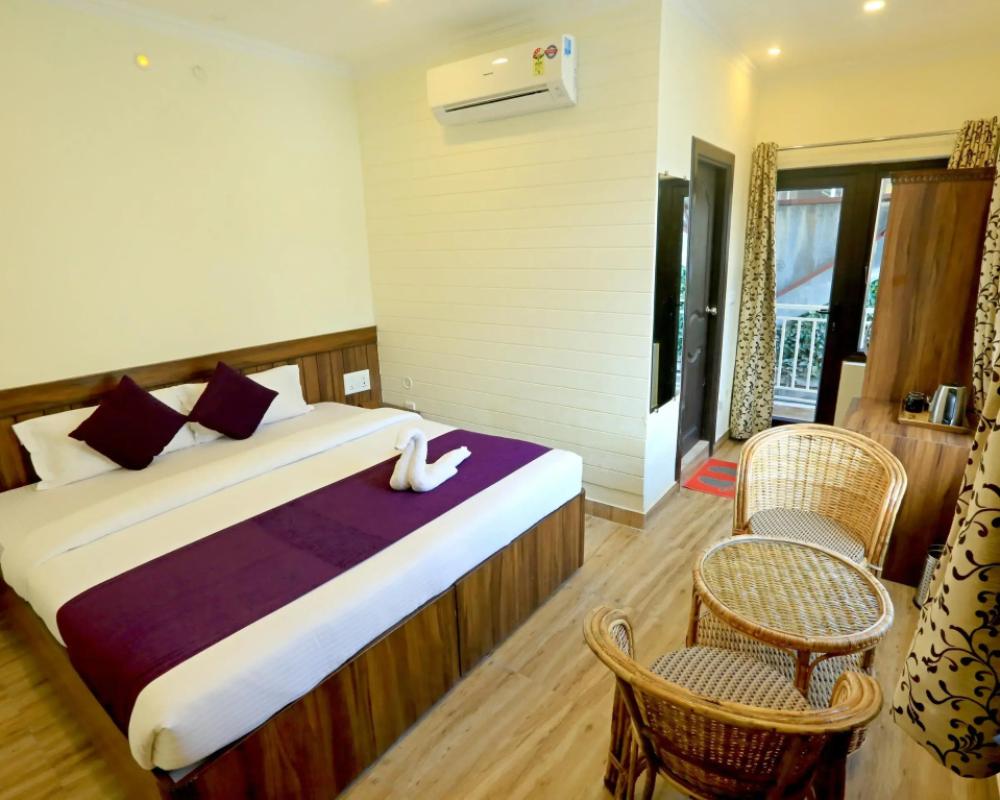 фото Hotel Vedas Tapovan