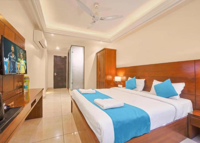 Green Hotel - Behind Parmarth Niketan