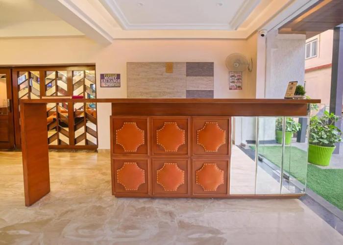 Green Hotel - Behind Parmarth Niketan