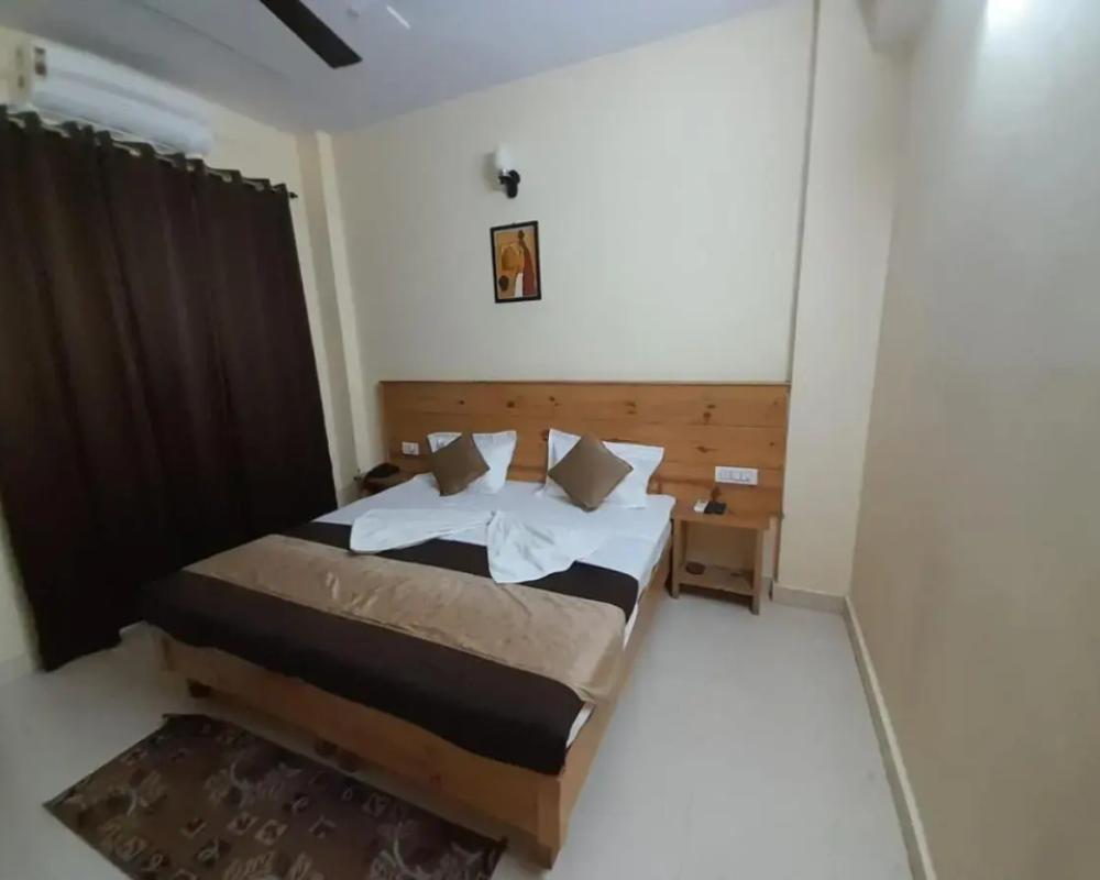фото Hotel Krishna Rishikesh