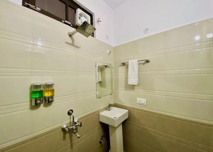Tapovan New Residency By FTP Hotels