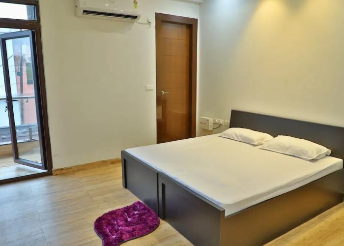 Best Property Of India, Near to Ganges