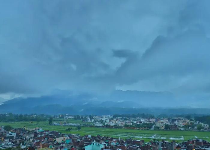 Best Property Of India, Near to Ganges