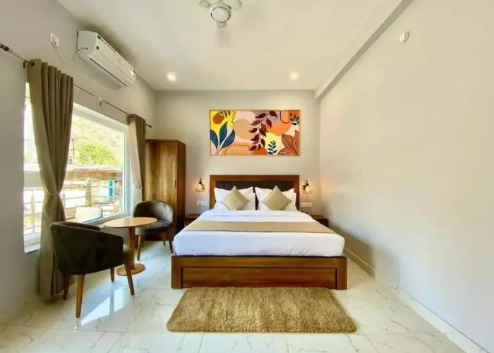 Hotel Wraveler Inn