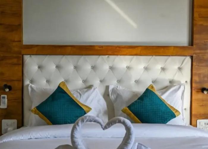 Hotel 7 Heaven